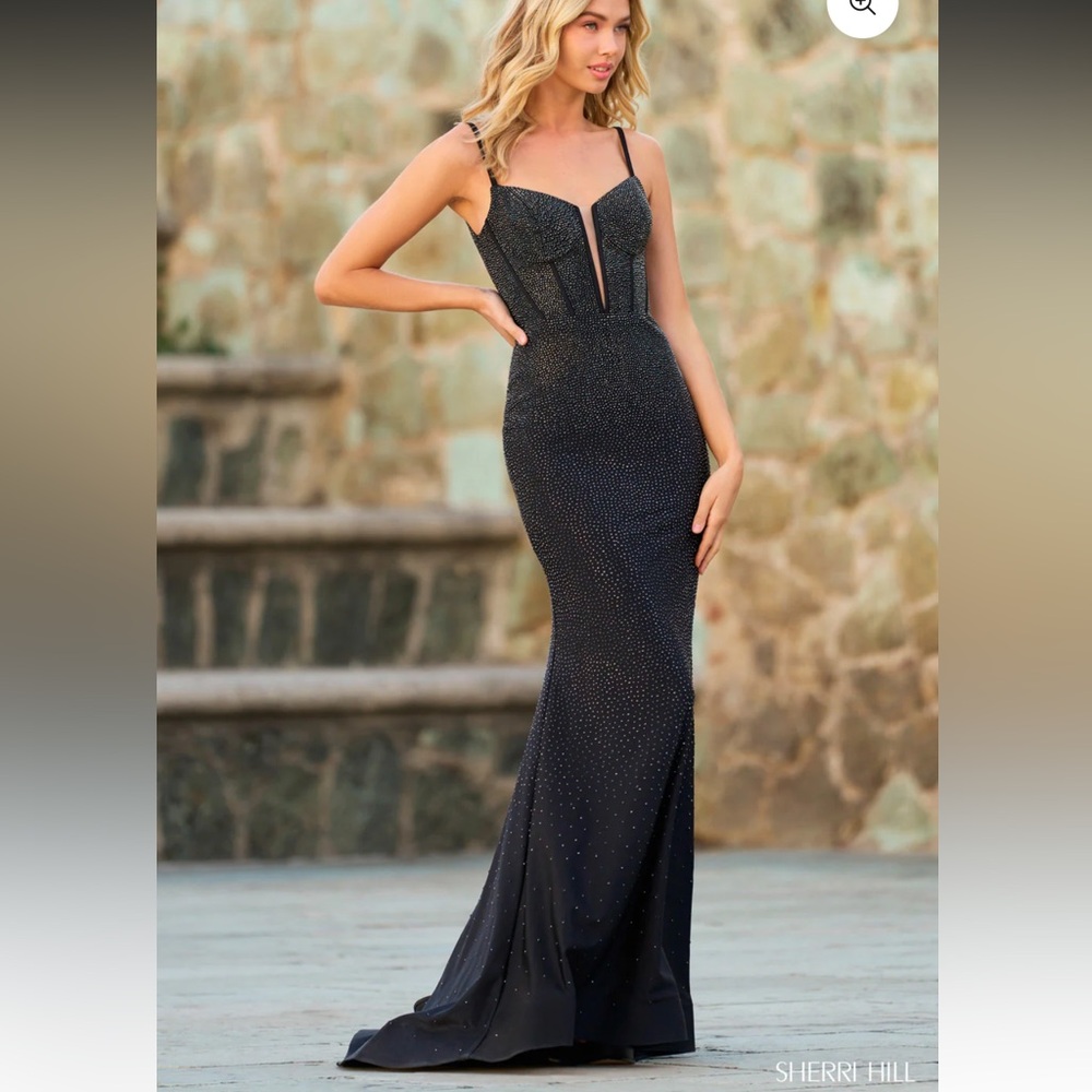 Sherri Hill Elegant Black Maxi Dress